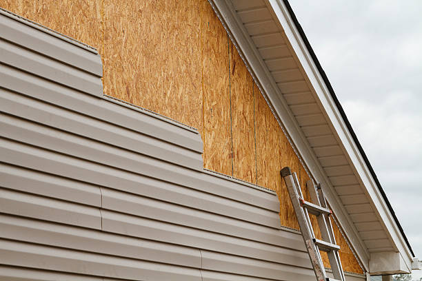 24/7 Emergency Siding Repair experts in Erie, CO